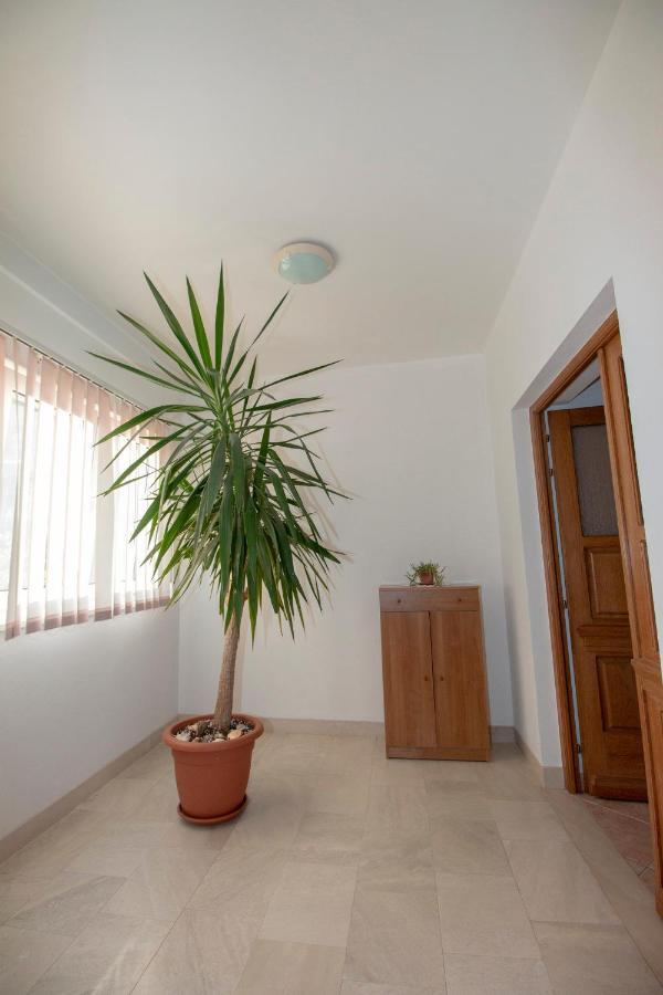 Apartmani Vrljicak Omiš Exterior foto